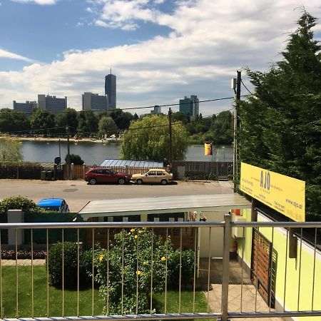 Ajo Vienna Lake View - Contactless Check-In 外观 照片